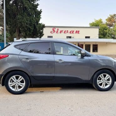 ambians işıq: Hyundai ix35: 2 l | 2010 il Krossover — 3