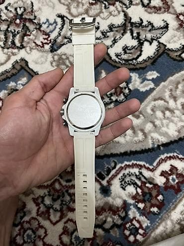 qara kişi ayaqqabıları: Yeni, Qol saatı, Omega, rəng - Ağ — 1