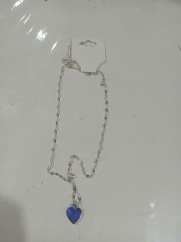 Свадебные платья и аксессуары: Zərgərlik dəsti – qızılı rəng aksesuarlar Tərkib: - Boyunbağı 1: incə — 6