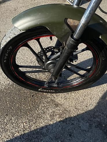 bmw e39 kapot: Moped/motosiklet – D4 50 (50cc) Xüsusiyyətlər: - Həcm: 50 cc (D4 50 — 4