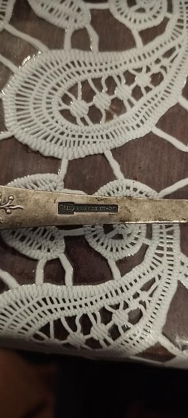 ucuz pərdə: Kolleksiya üçün köhnə metal çəngəl‑qaşıq dəsti - Müxtəlif ölçülərdə — 2