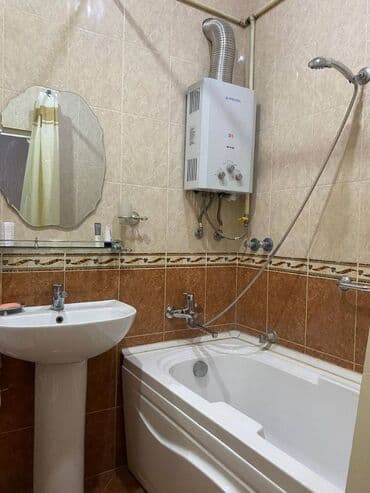 xirdalan gunluk evler: Nərimanov metrosuna yaxın 5 mertebeli binanın 5-ci mərtəbəsində — 2