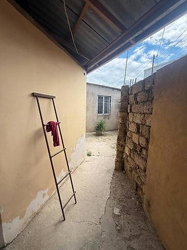 3 otaqlı, 88 kv. m, Təmirsiz lalafo.az -da 3 otaqlı, 88 kv. m, Təmirsiz