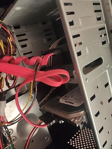 Monitorlar: Xüsusiyyətləri: Ana plata-Asrock H61M-VG3 DDR3 Processor-Intel Core i3 — 9