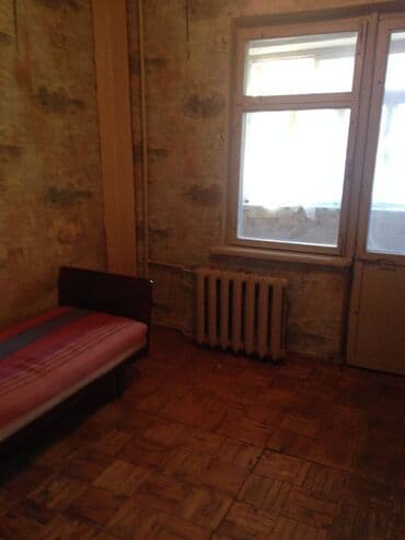 ist petrol tbilisi prospekti: Bakı, 3 otaqlı, Köhnə tikili, 80 kv. m — 3