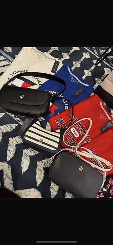 Tommy Hilfiger qadın geyim və aksesuarları dəsti - T‑shirtlər: ağ