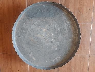 mis mecmeyi: Mis sini 1900-cu illərindir Diametri 55 sm dır Qiymətdə razılaşmaq — 2