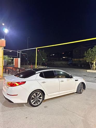 masin sat: Kia Optima (ağ rəng), sedan, SX GDi - Kuzov: 4 qapılı sedan, ağ rəng — 5