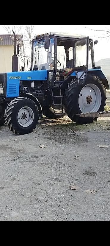 Belarus 892 traktor - Marka/model: Belarus 892 (МТЗ-892) - Rəng: mavi