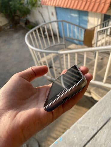 телефон duos samsung: Samsung Galaxy J1 Mini, цвет - Черный, Кнопочный — 3