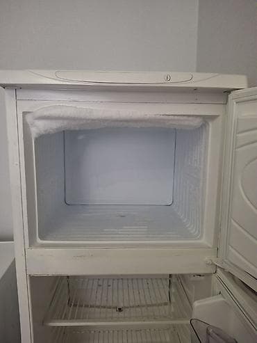 xaladenik satiram: İki qapılı məişət soyuducusu - Üst hissədə ayrıca dondurucu bölmə - — 4