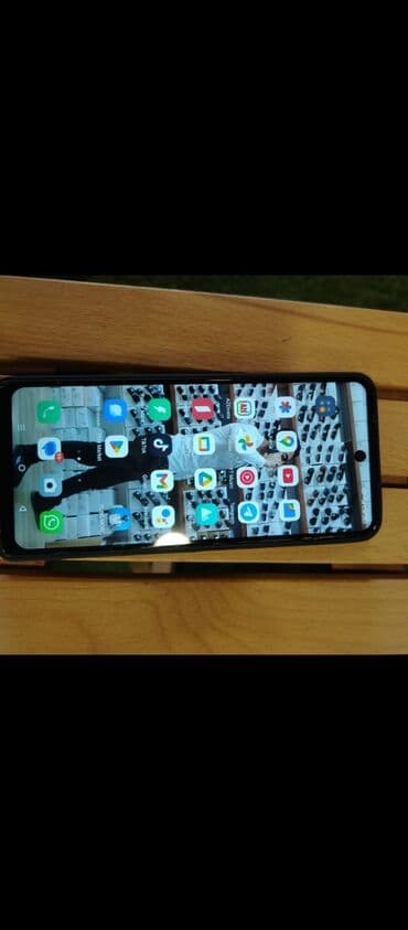 veb kamera: Infinix Note 40 Pro, 256 GB, rəng - Qızılı, Face ID — 1