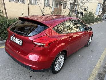traktor traktor traktor: Ford Focus: 1.6 l | 2015 il 109847 km — 4