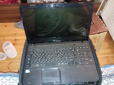 kompüter keys: Noutbuk çantası - Rəng: qara, üst hissədə incə qırmızı xətt detallı - — 3