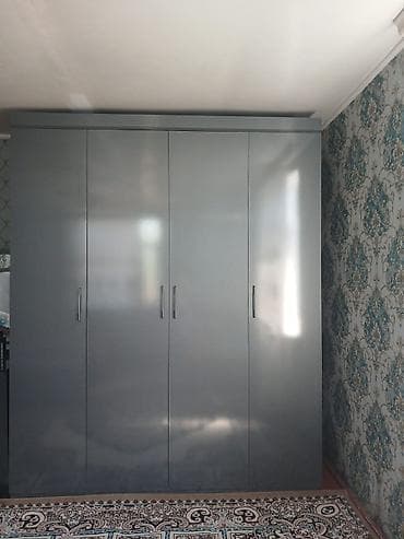 parca skaf: Yataq otağı mebel dəsti – boz rəngli, parlaq səthli modern dizayn — 2