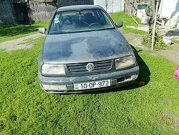 kia rio kreditle satisi: Volkswagen Vento: 1.7 l | 1993 il Sedan — 4