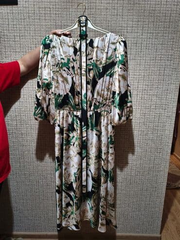 Очень красивое вечернее платье