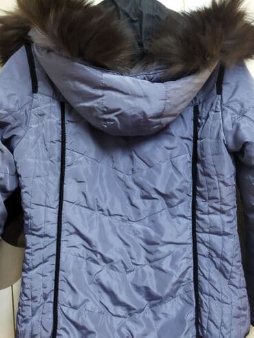 sumqayitda qadin ucun is elanlari: Qadın üçün kurtka yaxşı vəziyyətdədir L razmer 42 — 3