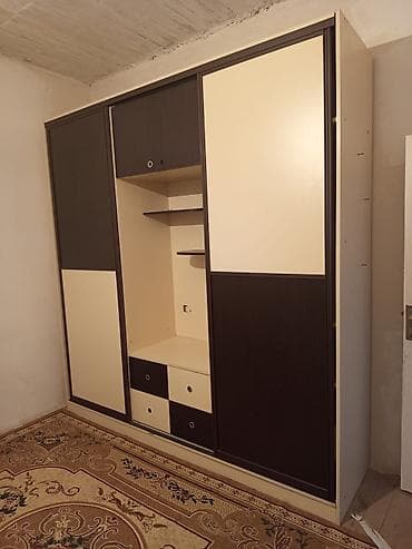 4 qapılı, Siyirməli, Rəngli, Digər material, Kupe, Düz dolab