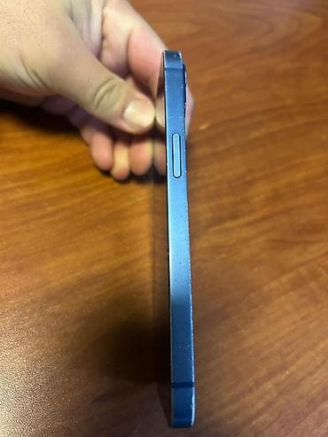 iphone ipad: IPhone 13, Mavi — 7