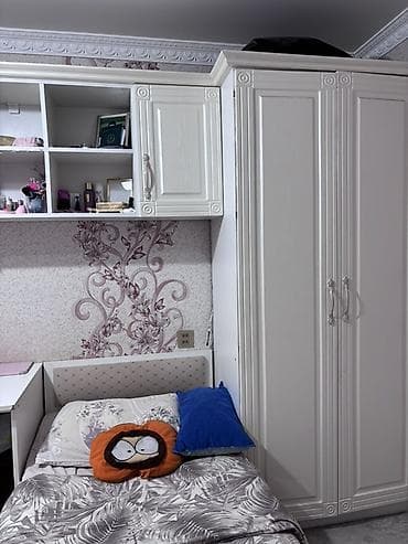 stul gence: Oğlan və qız üçün, 2 təknəfərlik çarpayı, Yazı masası, Dolab — 5