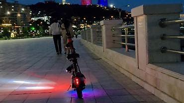 Elektrik nəqliyyatı: Elektrik skuter – şəhərdaxili sürətli və rahat hərəkət üçün — 4