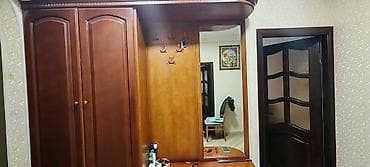 Шкафы: 2 двери, С зеркалом, Коричневый, Другой материал, Распашной, Прямой шкаф — 1