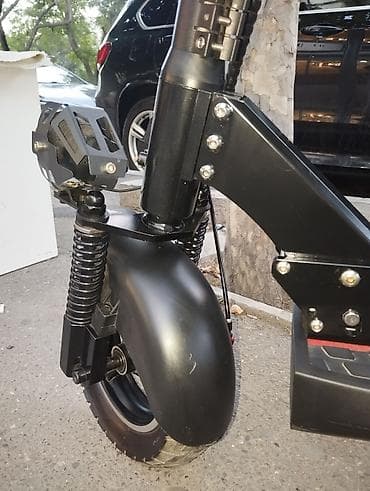 surron bike: Elektrik skuter – güclü və funksional şəhər nəqliyyatı Texniki — 5