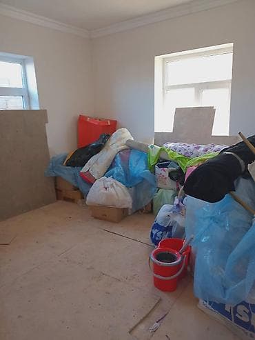 sumqayit mebel evi: 4 sotun icerisinde ev satilir 45.000 AZN senet belediye 2005 in — 8