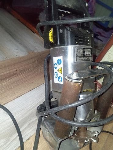 Ağac frezesi – Technolex SA, 220 V - Güc mənbəyi: 220 V şəbəkə - — 2