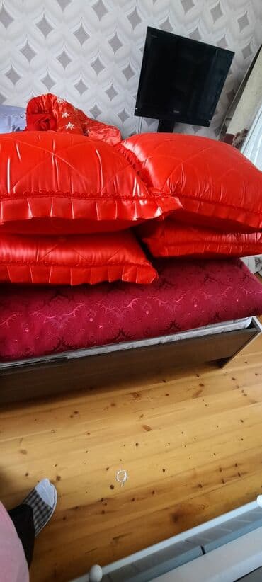 ikinci əl xonca: Yasdiq yorğan satilir — 3