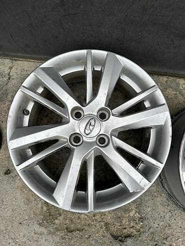 lada diski: Disk VAZ (LADA) R 15, 4 Boltlu — 2