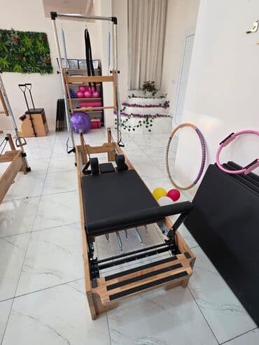 Taxta Pilates Reformer, müxtəlif hərəkətlər üçün nəzərdə tutulmuşdur lalafo.az -da Taxta Pilates Reformer, müxtəlif hərəkətlər üçün nəzərdə tutulmuşdur
