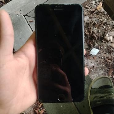 ps5 pro ikinci el: IPhone 7 Plus, 256 GB, Qara, Barmaq izi, Simsiz şarj — 2
