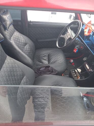 taksi ucun maşınlar: VAZ (LADA) 2107: 1.6 l | 1998 il 244000 km Sedan — 14