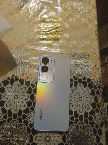 Lincoln: Vivo Y19, цвет - Серебристый — 4