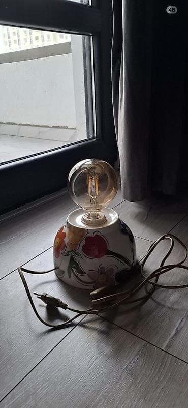 stolüstü işıq: Keramik masa lampası – vintaj üslubda - Material: Parlaqlıqla — 1