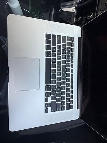 ipad 11 pro: Apple MacBook noutbuk - Korpus: gümüş rəngli alüminium unibody, geniş — 3