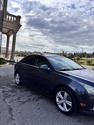 sevralet kobat: Chevrolet Cruze: 1.4 l | 2012 il 270000 km Sedan — 5