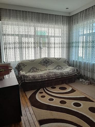 Qarajlar: 120 kv. m, 3 otaqlı — 3