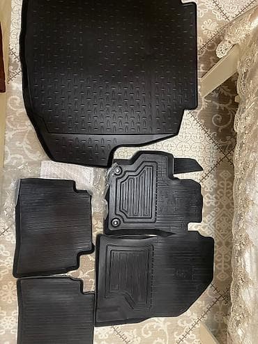 bmw masin: Avtomobil üçün ayaqaltı, Yeni, Rezin, Toyota 2022, Ünvandan götürmə — 2