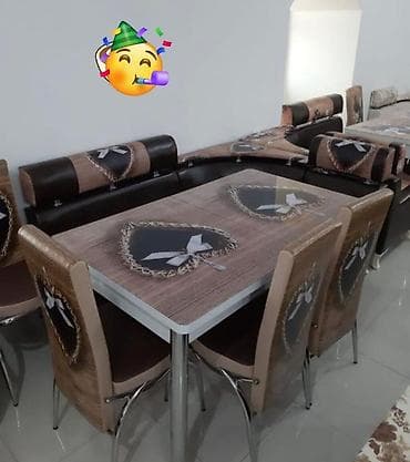 Divan ve masa desdi