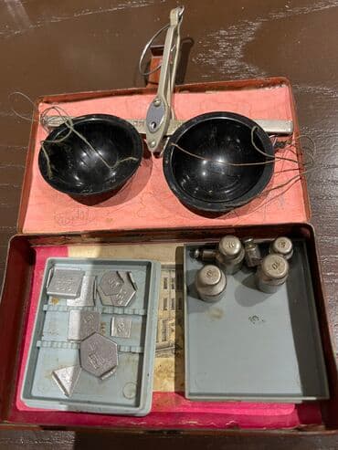 külçə qızılın qiyməti: 1960-cı illərin qızıl zinyət əşyalarının çəkisini ölçmək üçün qədimi — 5