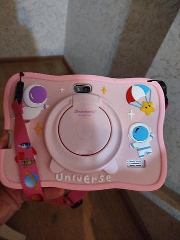 redmi tablet: Uşaq planşeti – rəngli qoruyucu keyslə - Ekran: təxminən 7–8 düymlük — 2