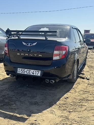 VAZ (LADA) Granta: 1.6 l | 2012 il 393000 km Sedan — 6