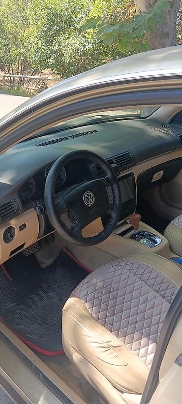 amartizator satisi: Volkswagen Passat: 1.8 l | 2001 il Sedan — 4