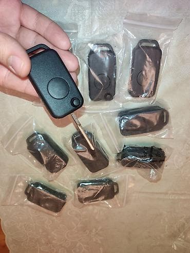 Mercedes açar korpuslari satılır təzədir. köhnə model Mercedese