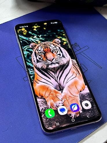 Samsung Galaxy Z Flip 5, 256 GB, rəng - Bənövşəyi, Sensor, Barmaq izi, Simsiz şarj — 3