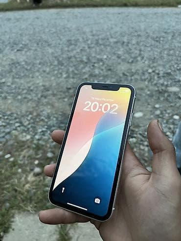 səs: IPhone 11, 64 GB, Ağ, Face ID — 3