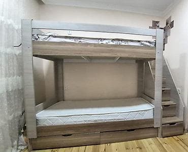 en ucuz pencere: Yenidir, 3-4 aylıqdır otağa sığmadığı üçün satılır. yuxarıda böyük — 2